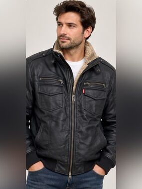 Levi’s Men’s Black Sherpa Lined Moto Biker Jacket Size L